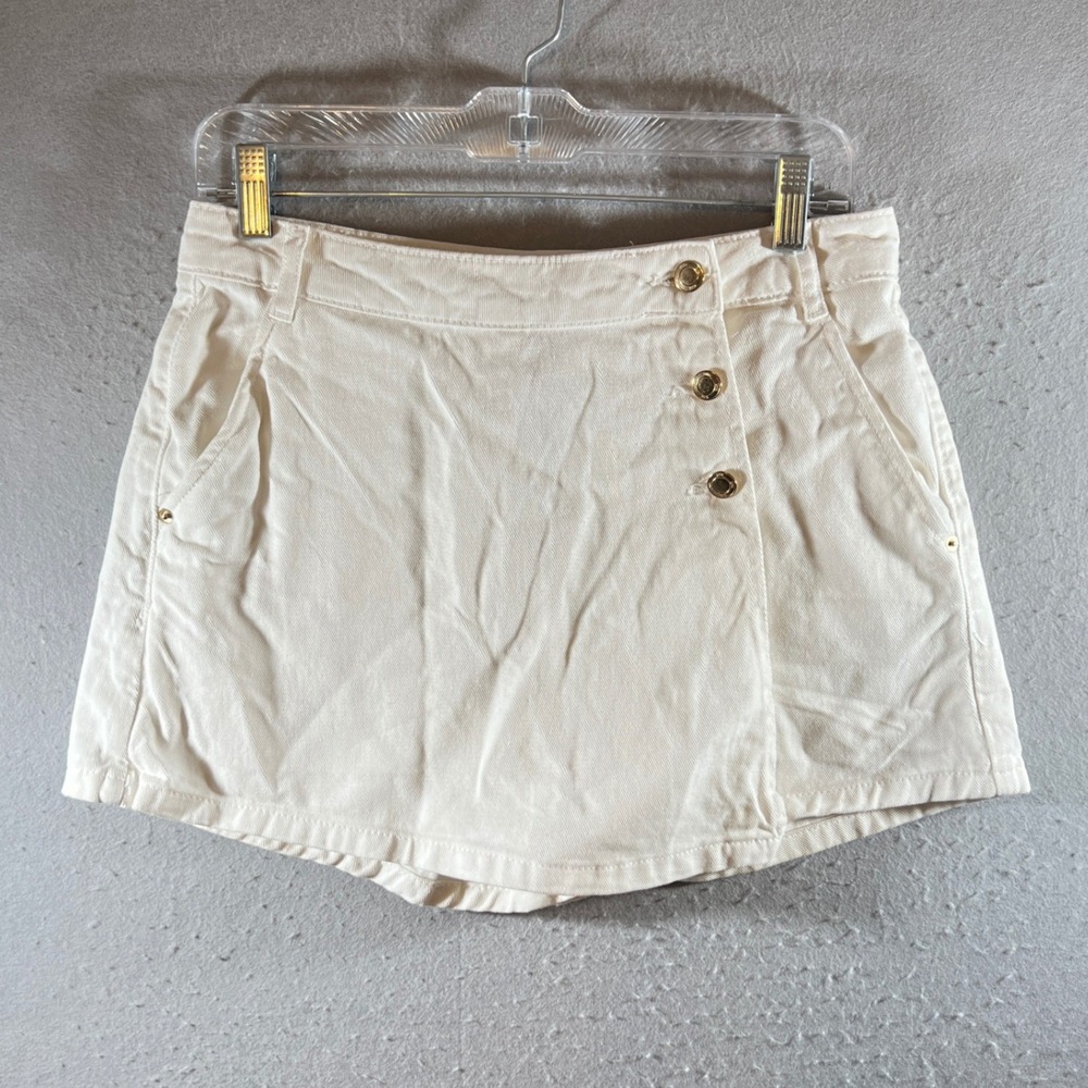 Zara Cream Button-Detail Skort